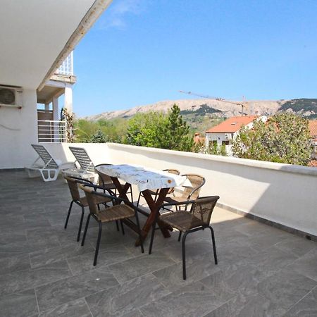 Rose 3 Apartment Baška Екстериор снимка