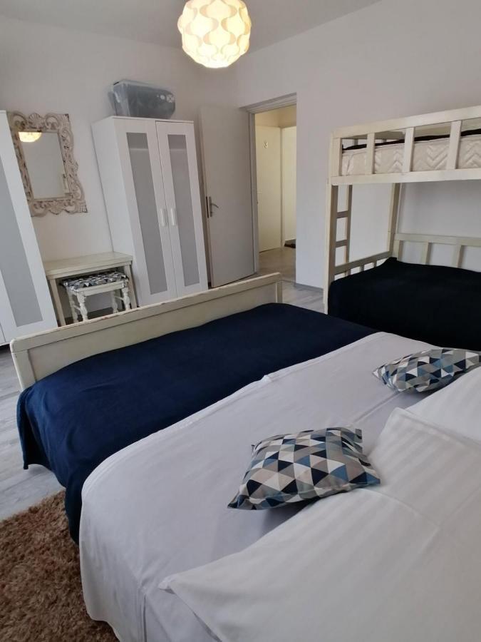 Rose 3 Apartment Baška Екстериор снимка